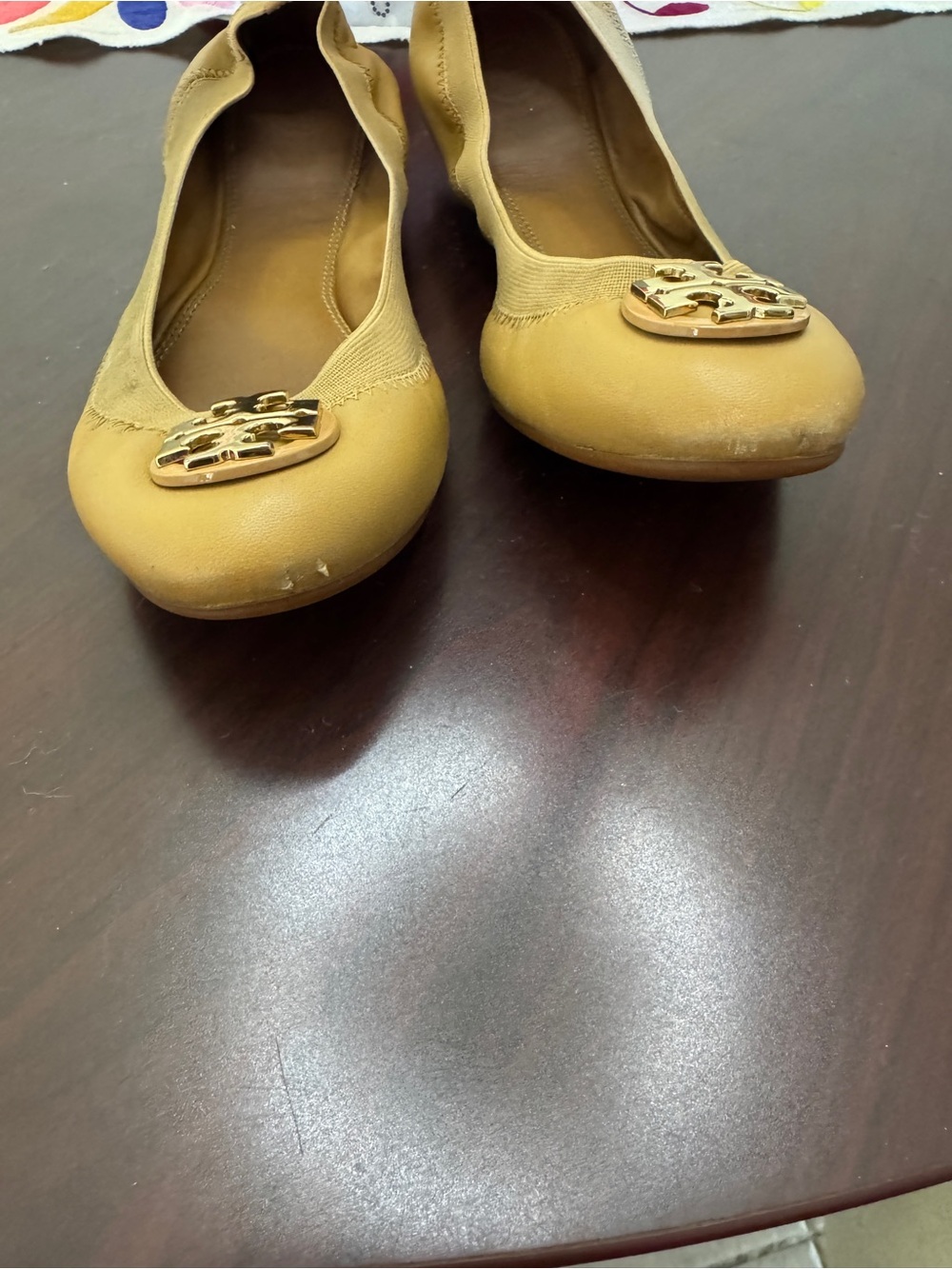 Tory Burch Mustard Leather Logo Ballet Flats - Picture 7 of 10